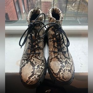 Chinese Laundry Snakeskin lace up Booties!